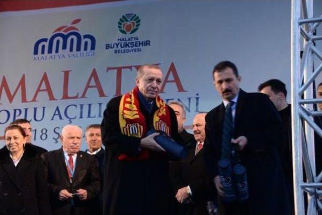 Erdoğan: Keşke Cumhurbaşkanlığı Sistemine 1990'lı Yılların Başında Geçseydik  - Ek Fotoğraflar