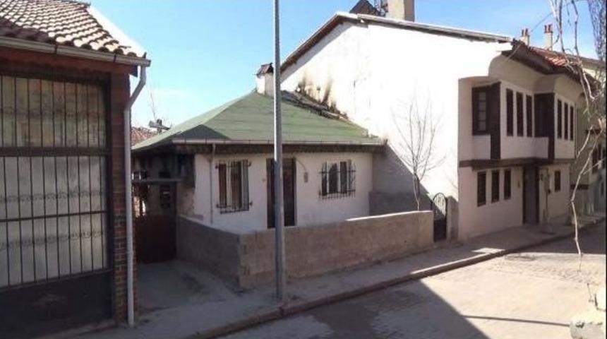 Elektrikli Sobadan &Ccedil;ıkan Yangında &Ouml;ld&uuml;