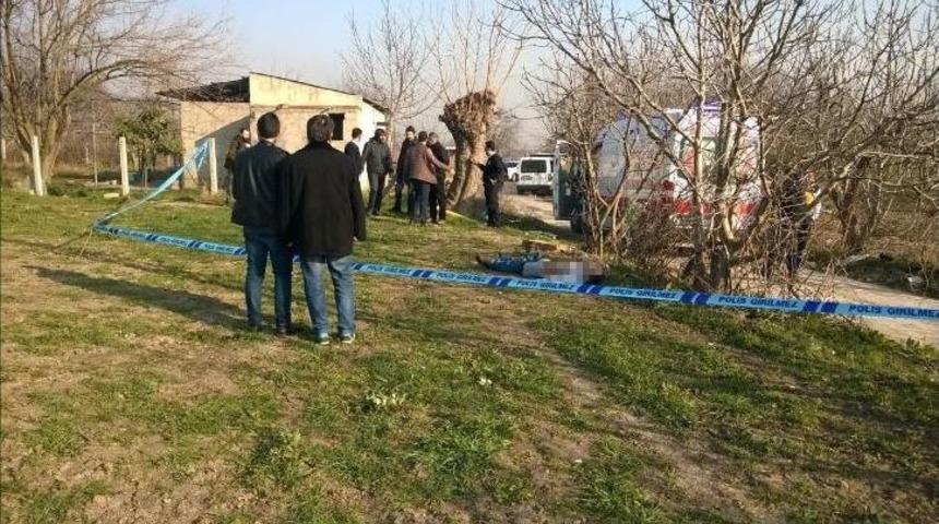 Tarlada Bulunan Cesedin Kimliği Belirlendi