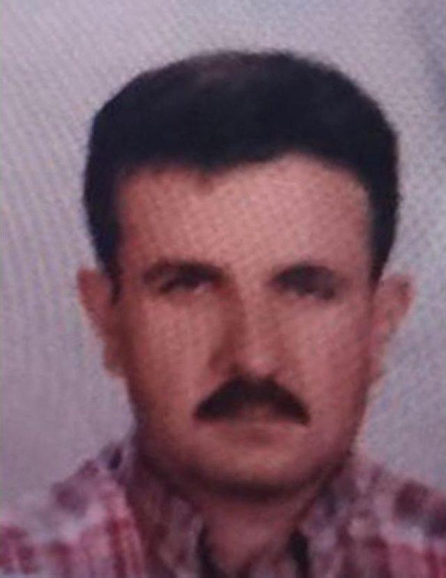 Cinayet Zanlısı Gasp Ettiği Ara&ccedil;la Restorana Daldı: 3 &uuml; Ağır, 11 Yaralı 3