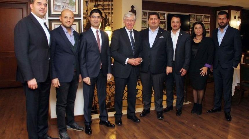 Straw&rsquo;dan 15 Temmuz Değerlendirmesi