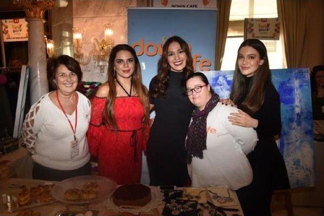 Ünlüler Ve Okyanus Koleji Öğrencileri Down Semdromlular Için Iş Birliği Yaptı 2