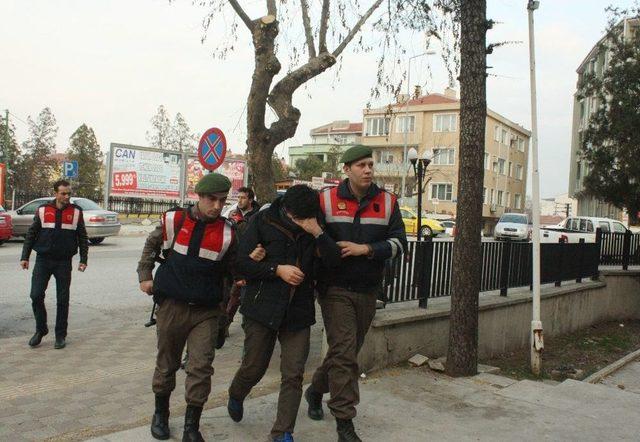 Fet&ouml;&rsquo;c&uuml; Aileye Askerden Sert Tepki: &ldquo;bize Vatana İhanet Etmeyeceğimizi &Ouml;ğrettiler&rdquo; 1