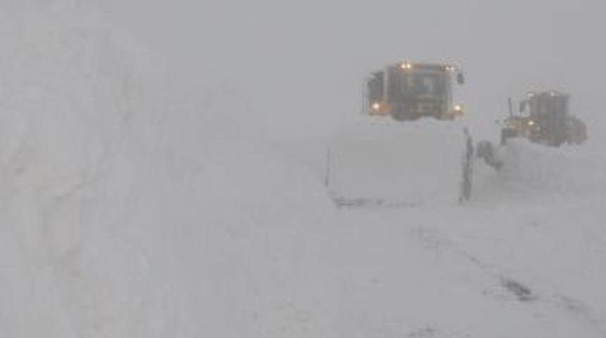 Hakkari Karla M&uuml;cadele &Ccedil;alışması