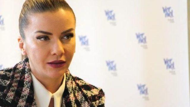 Ivana Sert'ten Erkeklere Tavsiye: Parayı Giyim Için Harcayın Arabaya Değil