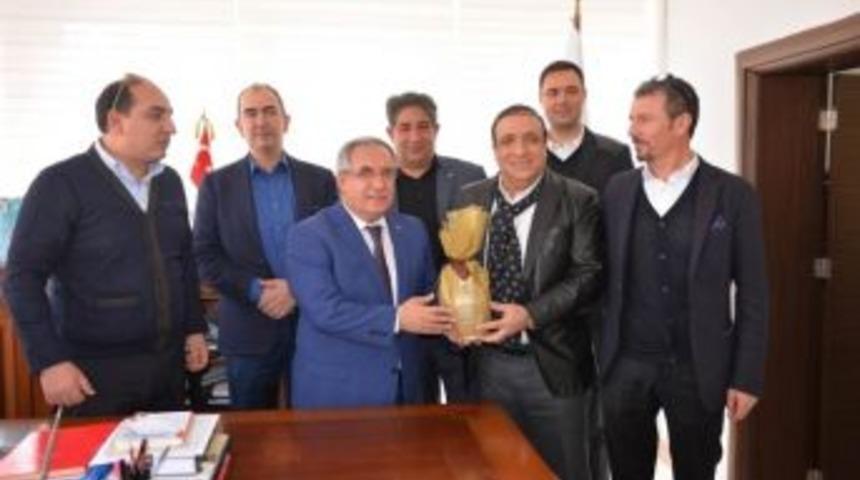 Vali&rsquo;ye Hemşehri S&uuml;rprizi