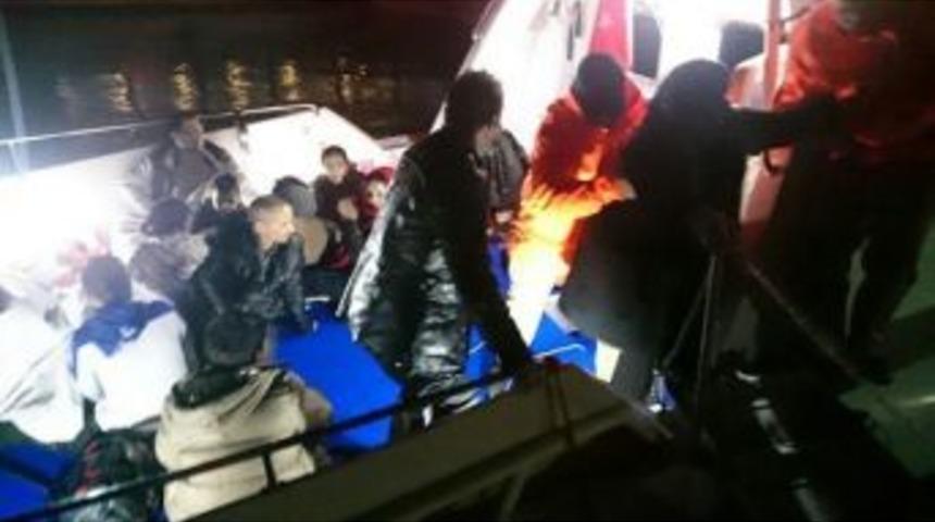 T&uuml;rkiye Karasularında Son Bir Haftada 52 G&ouml;&ccedil;men Yakalandı