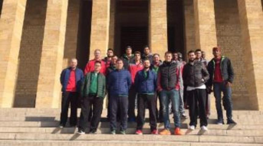 Pınar Karşıyaka'ya Alkış