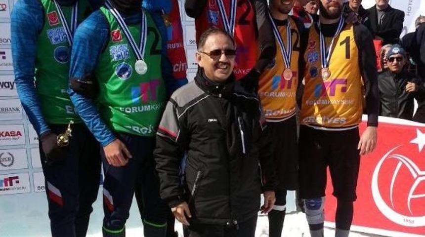 Erciyes&rsquo;Te Kar Voleybolunda Şampiyonlar Belli Oldu