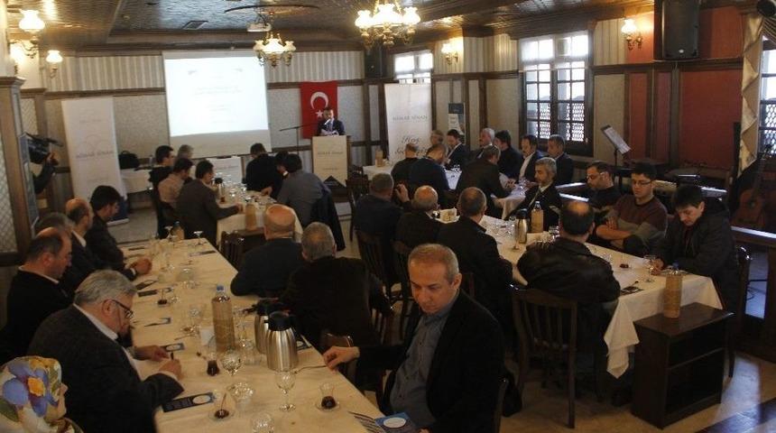 Karab&uuml;k Milletvekili Prof. Dr. Burhanettin Uysal: