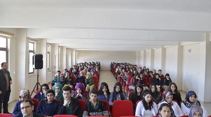 Erzurum&rsquo;da &lsquo;&ouml;ğrenci-yazar Buluşması&rsquo; Devam Ediyor