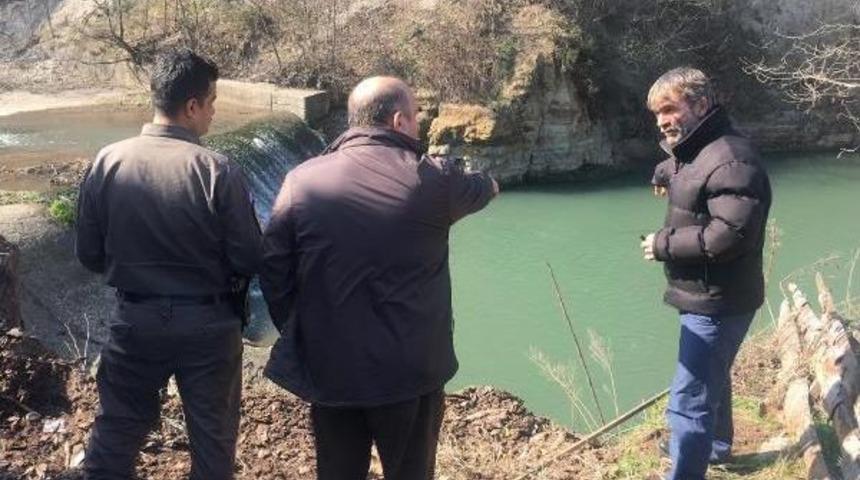 Derede Boğulmak &Uuml;zere Olan 2 Kardeş Kurtarıldı