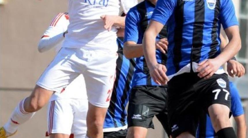 Kayseri Erciyesspor-G&uuml;m&uuml;şhanespor: 0-7