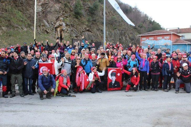 Atatürk Ve İstiklal Yolu Kış Yürüyüşü Başladı G2
