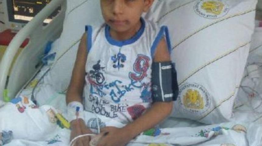 K&uuml;&ccedil;&uuml;k Nisanur'un Duası Arkadaşının Annesini Duygulandırdı