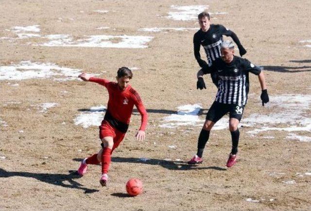 Van Büyükşehir Belediyespor-Altay: 2-2