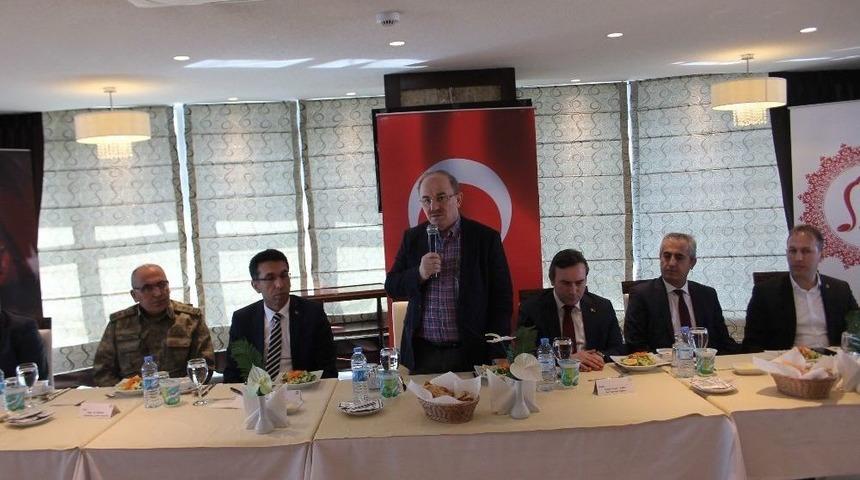 İ&ccedil;işleri Bakan Yardımcısı &Ouml;zt&uuml;rk: "ter&ouml;rle M&uuml;cadelemizi S&uuml;rd&uuml;receğiz"