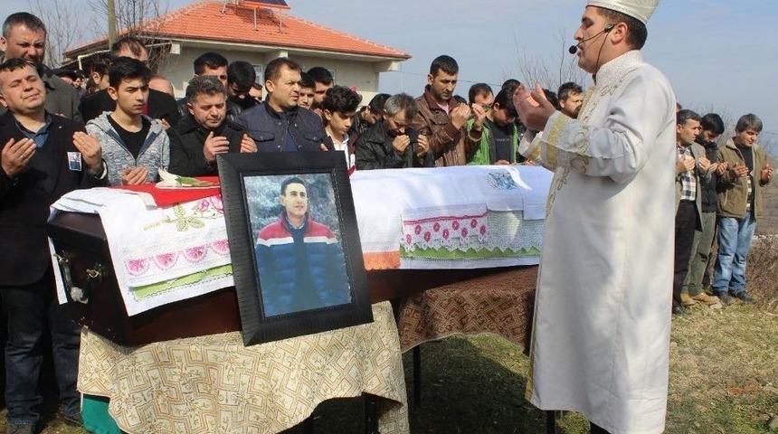 Havalı T&uuml;fekle Vurulan Gen&ccedil; Defnedildi