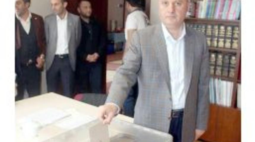 Smmmo Başkanı Akg&uuml;loğlu&rsquo;ndan &lsquo;evet&rsquo; Desteği