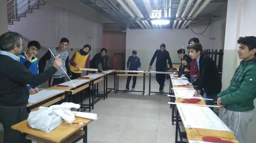 Edremit&rsquo;te &lsquo;model U&ccedil;ak&rsquo; Kursu