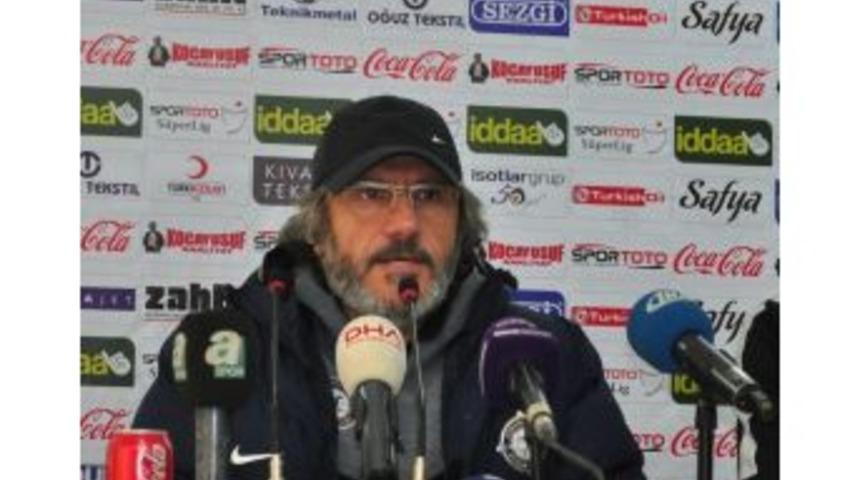 Ak&ccedil;ay: "oyuncu Arkadaşlarımızı Kutluyorum"