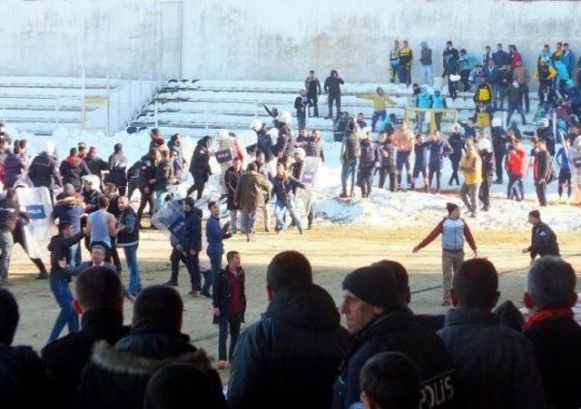 Yozgat ta Amat&ouml;r Ma&ccedil;ın Ardından Saha Karıştı 1