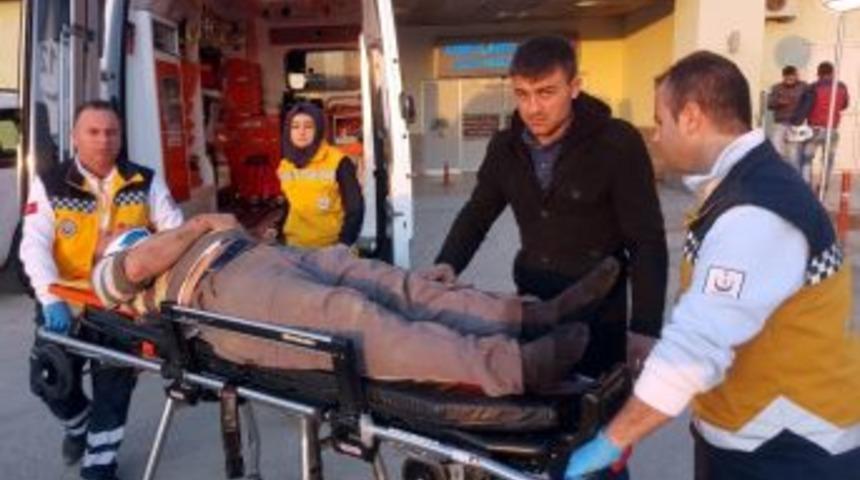 Okul İnşaatından D&uuml;şen İş&ccedil;i Ağır Yaralandı