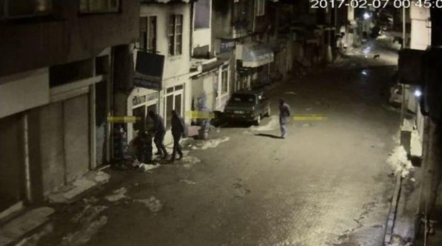 Giresun&rsquo;da Azılı Kasa Hırsızları Polisten Ka&ccedil;amadı