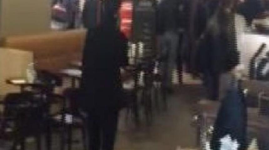 Maltepe'deki Bir Avm'de Kavga Paniği...