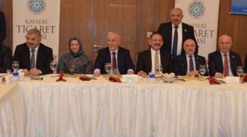 Bakan &Ouml;zhaseki: İstanbul&rsquo;Da Deprem Olursa Felaket Olur