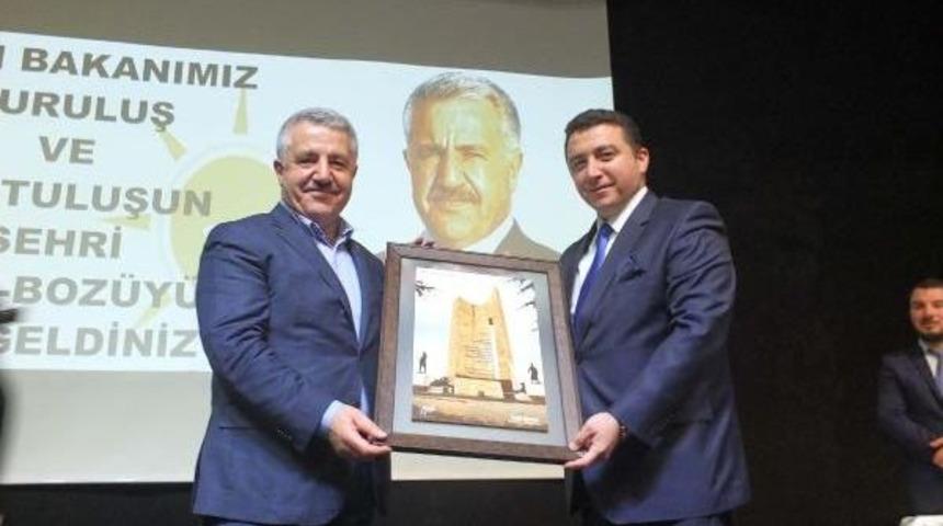 Bakan Arslan: Y&uuml;ksek Hızlı Tren'i Bizzat Kendimiz Yapacağız (2)