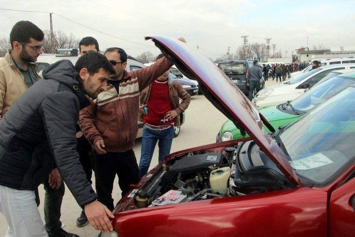 (özel Haber) Havalar Isındı, Oto Pazarına Hareket Geldi G3