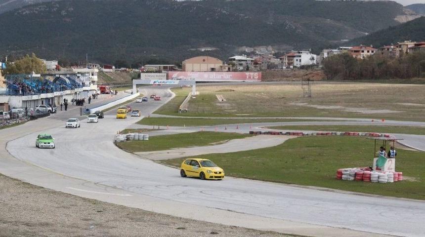 Pilotlar Asfaltın Tozunu Attırdı