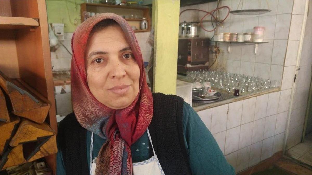 İş&ccedil;i Kahvehanesine Kadın Eli Değdi