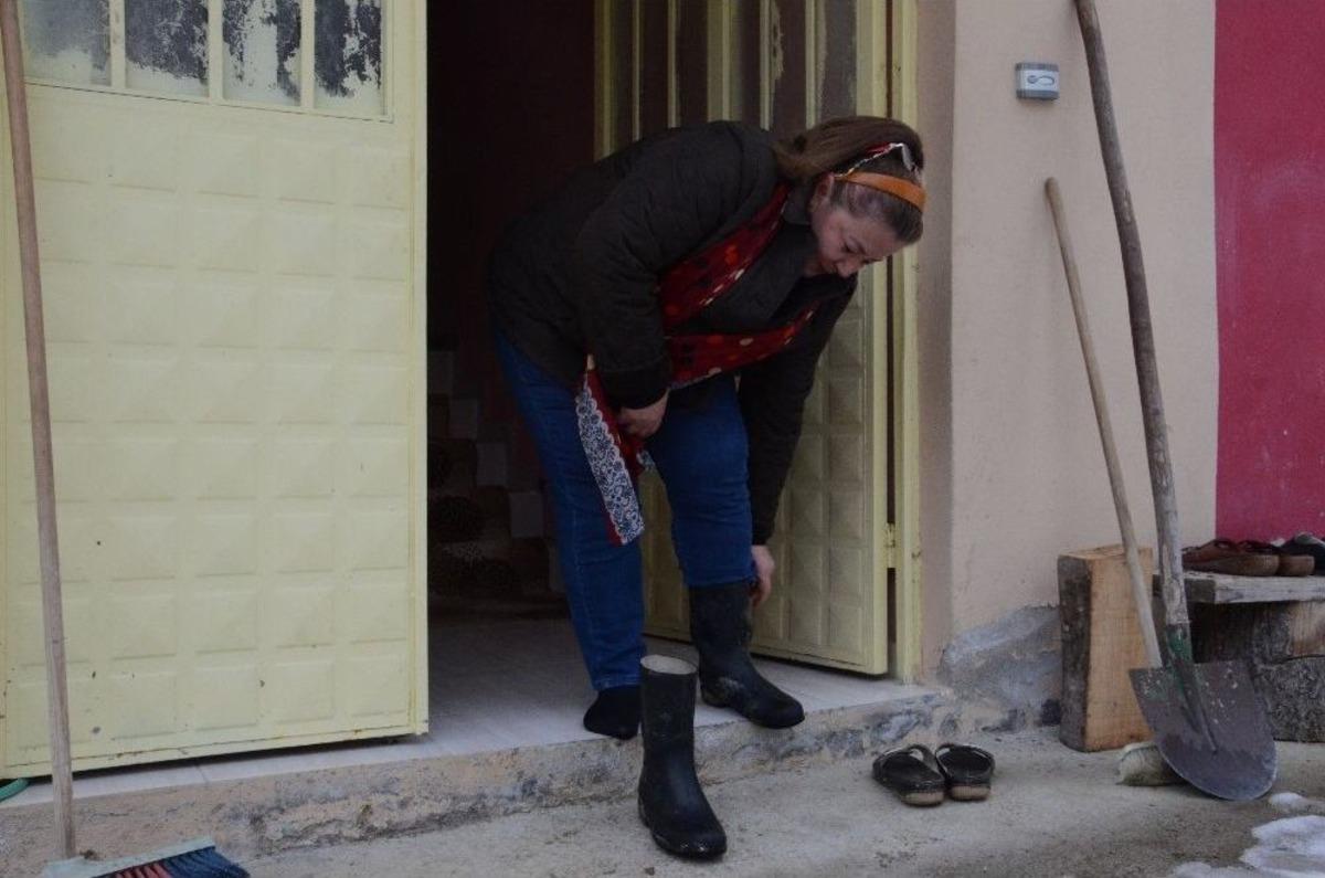 (&ouml;zel Haber) Gelin Olduğu K&ouml;ye 35 Yıl Sonra Muhtar Oldu