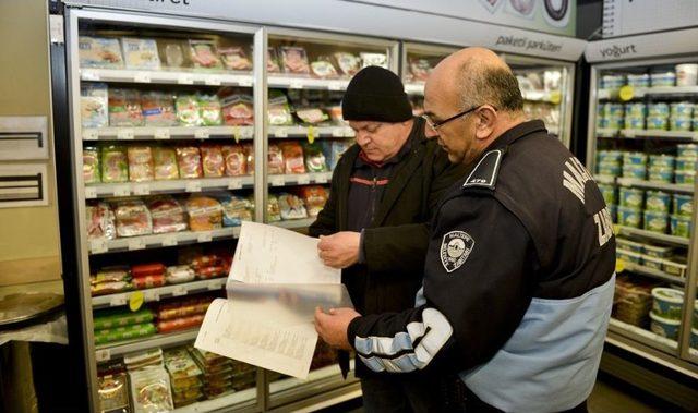 Maltepe Zabıtasından Market Denetimi 3