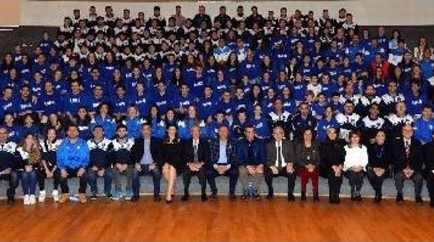 Enka Kadın G&uuml;reş Şubesi Iddialı Başladı