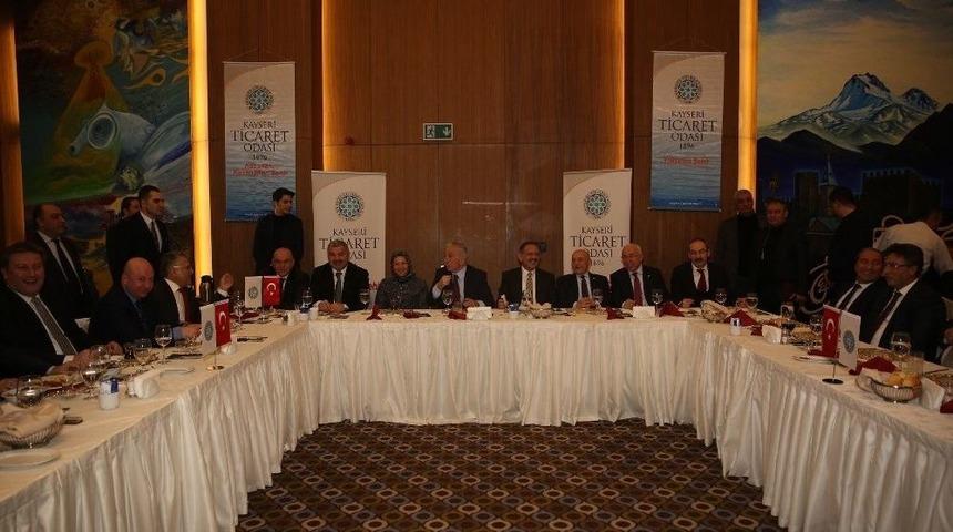 &ldquo;&uuml;reten Herkesin Yanındayız&rdquo;