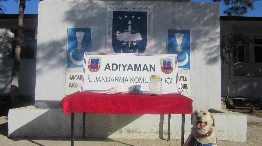 Jandarma Ekipleri Uyuşturucu Tacirlerine G&ouml;z A&ccedil;tırmıyor