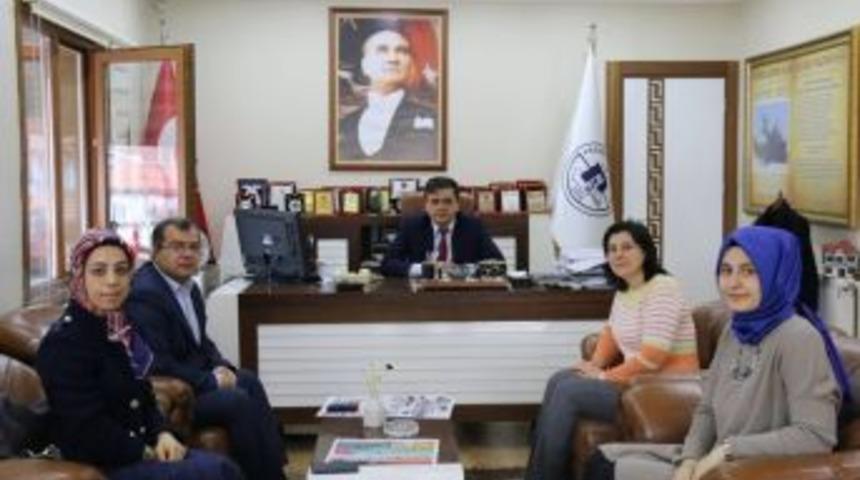 Başkan Yal&ccedil;ın&rsquo;dan Bilim Fuarına Destek