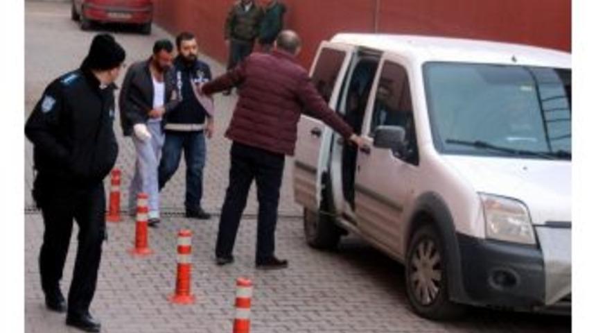 Tartıştığı Eşini Bıçaklayan Şahıs Gözaltına Alındı