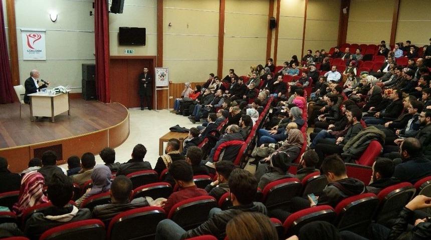 Prof. Dr. Ahmet Şimşirgil: &lsquo;&lsquo;t&uuml;rklerin En G&uuml;&ccedil;l&uuml; D&ouml;nemi Başkanlıktır&rsquo;&rsquo;