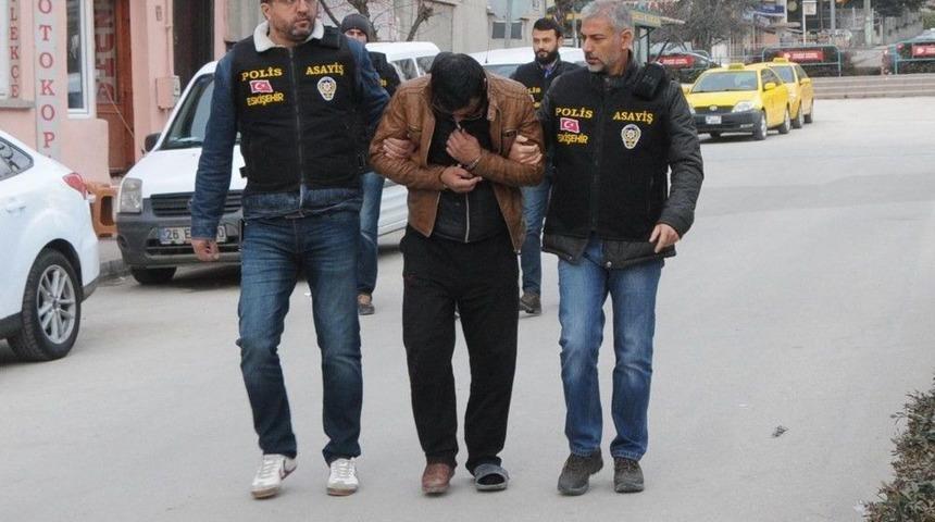 G&uuml;vercin Hırsızları Baba Oğul Yakalandı