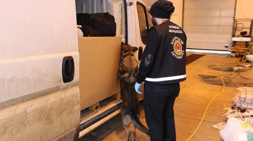 100 Bin Adet Uyuşturucu Hap Ele Ge&ccedil;irildi