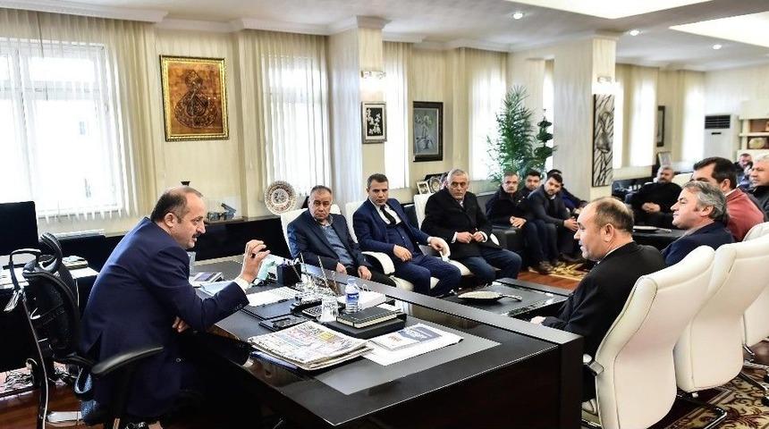 Akg&uuml;l Esnafın Sorunlarını Dinleyecek