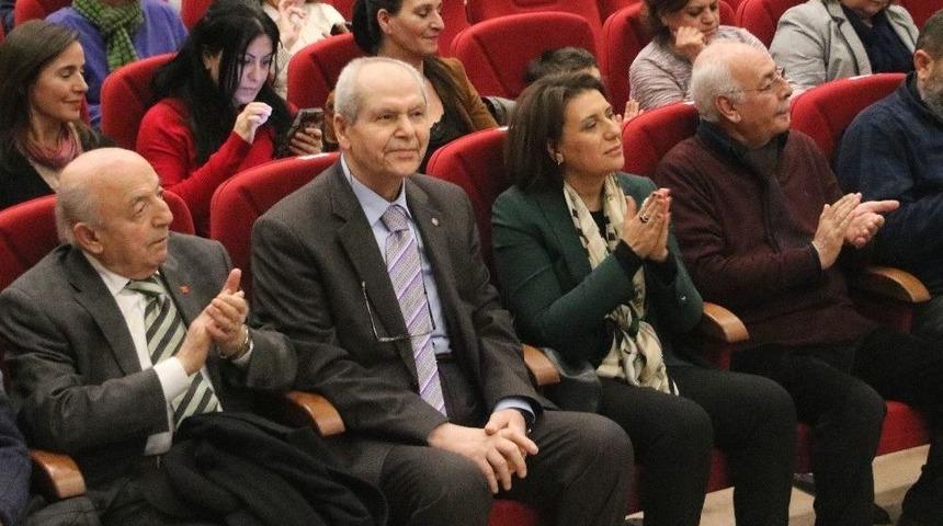 &ldquo;han Duvarları&rdquo;nın Yol &Ouml;yk&uuml;s&uuml;