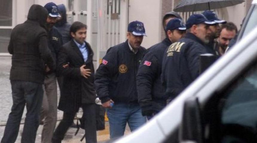 Usuls&uuml;z Dinleme Davasına Devam Edildi