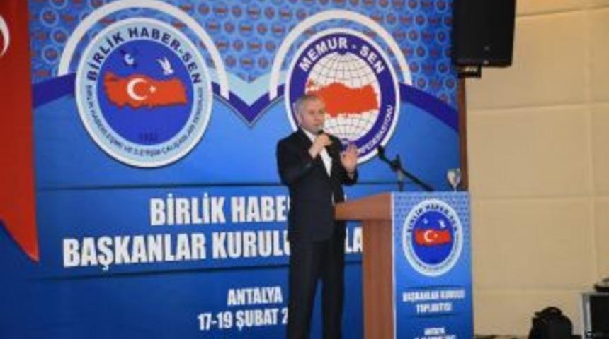 Memur-sen Genel Başkan Yardımcısı Esen: &ldquo;t&uuml;rkiye&rsquo;nin Ekonomik İstikrarı İ&ccedil;in &lsquo;evet&rsquo; Diyoruz&rdquo;