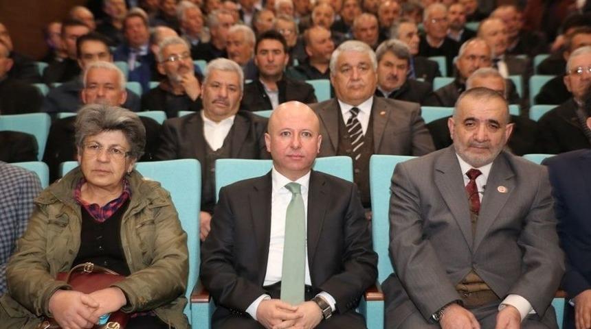 Başkan &Ccedil;olakbayrakdar Muhtarlara 2017 Projelerini Anlattı