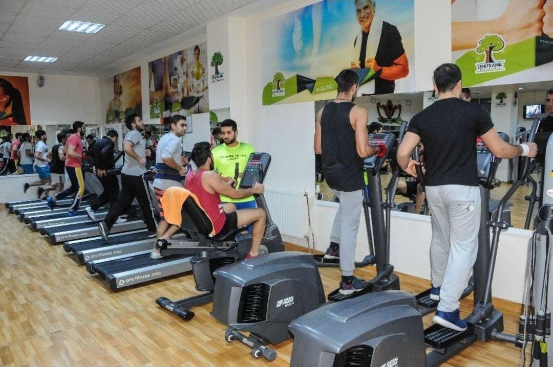 Hayata A&ccedil;ılan Kapı &lsquo;şehitkamil&rsquo;